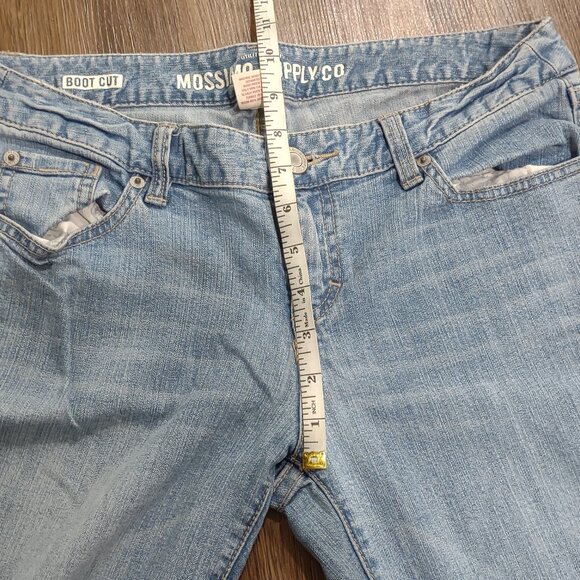 Vintage 2000s Mossimo Supply Co. Low Rise Boot Cut Blue Jeans - Size 6 - Picture 6 of 8